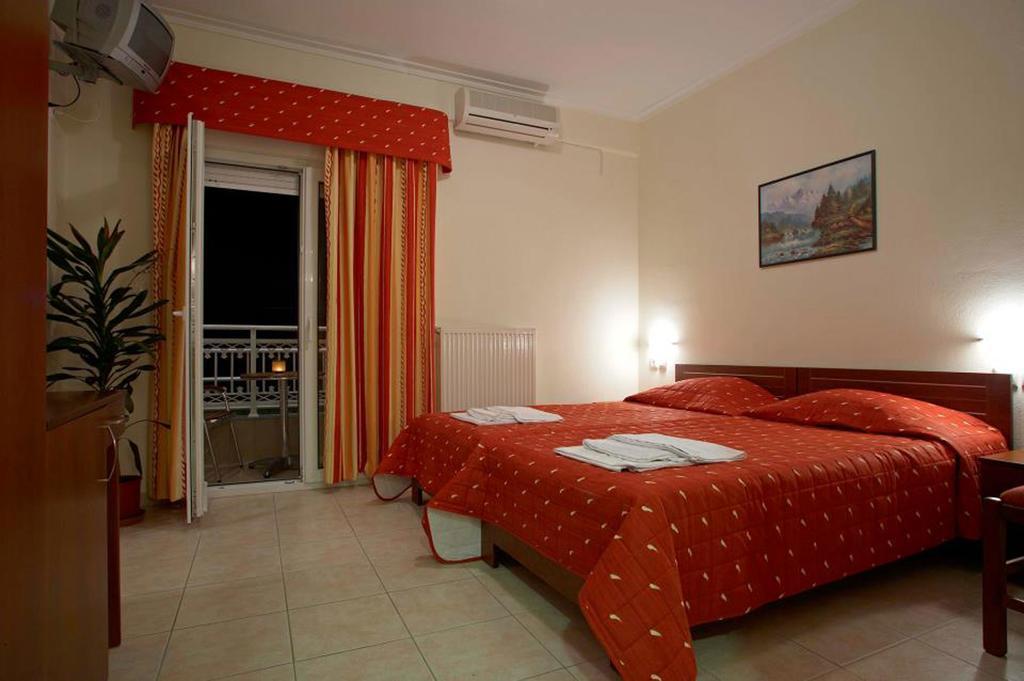 Hotel Souita Paralía Стая снимка